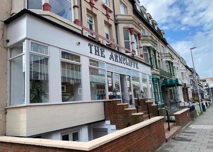 Blackpool HotelsArncliff