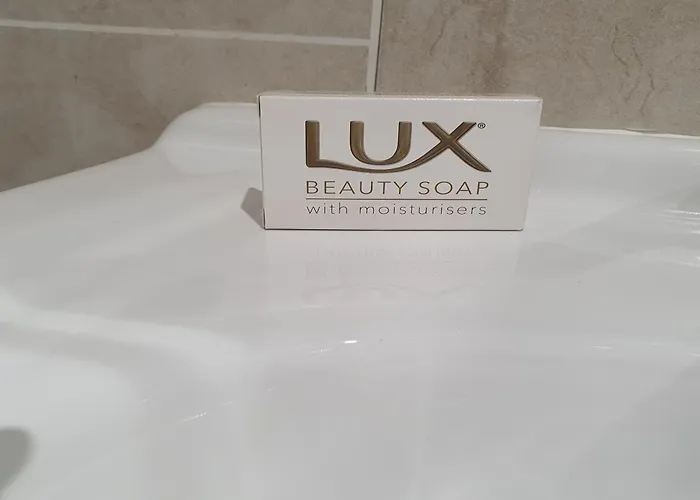 South Beach Kings Promenade Hotel