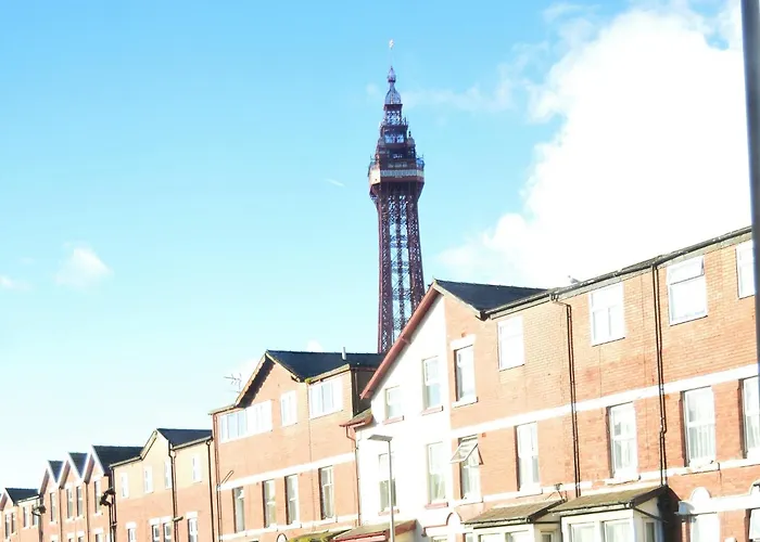 The Oak Lea Hotel Blackpool