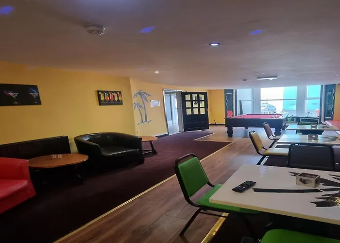 Las Palmas Hotel By The Sea Blackpool