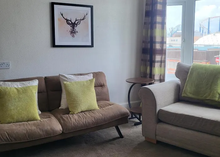 140 Bond Hotel Blackpool