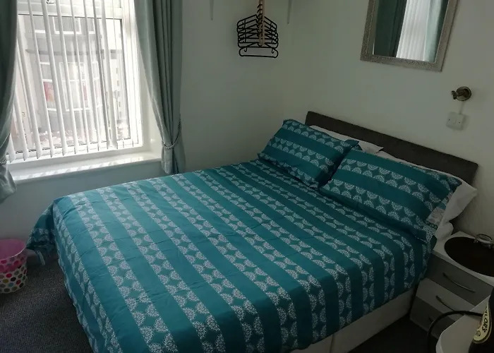 The Shining Diamond Bed & Breakfast Blackpool